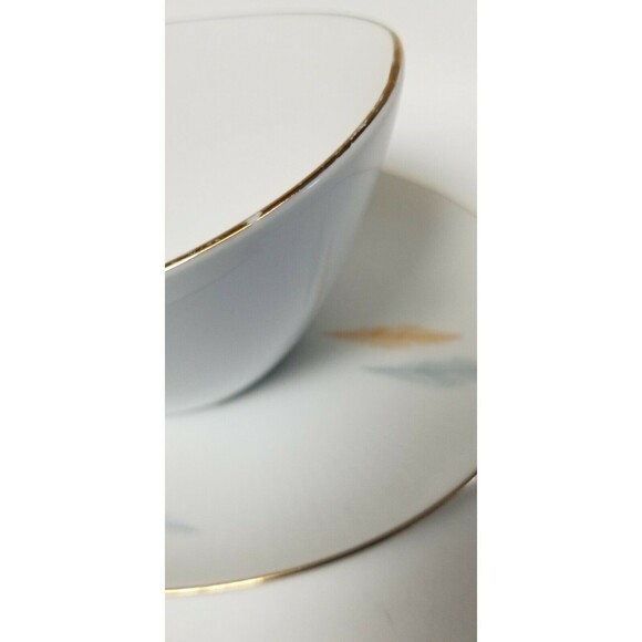 Seltmann Weiden Bavaria Monika Vintage Gold Rims Rare 64 PC Dinnerware China Set - Picture 10 of 16